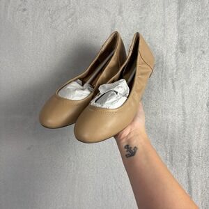 Amazon Essentials Belice Ballet Flats Womens 9W Beige Tan Faux Leather Round Toe